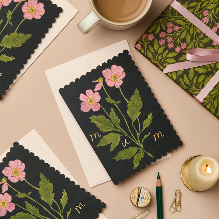 Anemone ‘Mum’ Greeting Card | Floral Scalloped Edge Card with Gold Foil & Blush Envelope | UK Printed